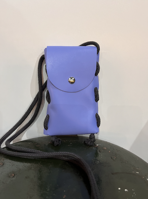 Telefoontasje € 20